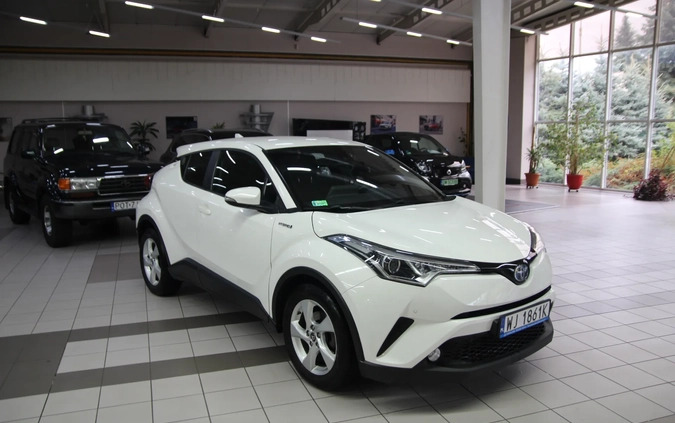 Toyota C-HR cena 87900 przebieg: 61000, rok produkcji 2019 z Strzelno małe 106